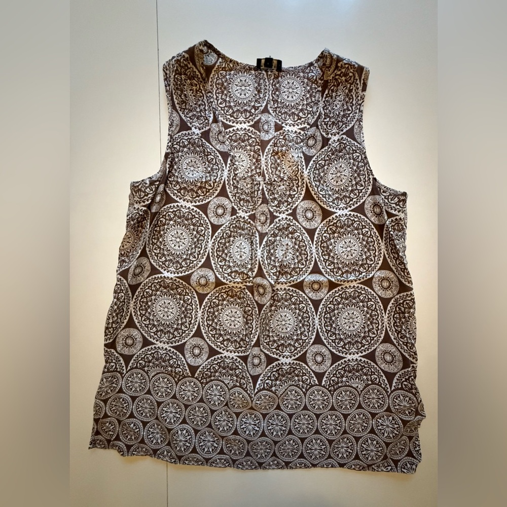 Talbots Brown and White Geometric Sleeveless Blouse